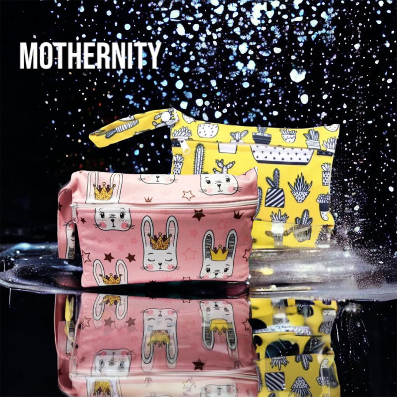 Waterproof Wet Bag XS 15x22.5cm | Reusable Travel Pouch | Diaper / Mask / Pad Holder with Strap