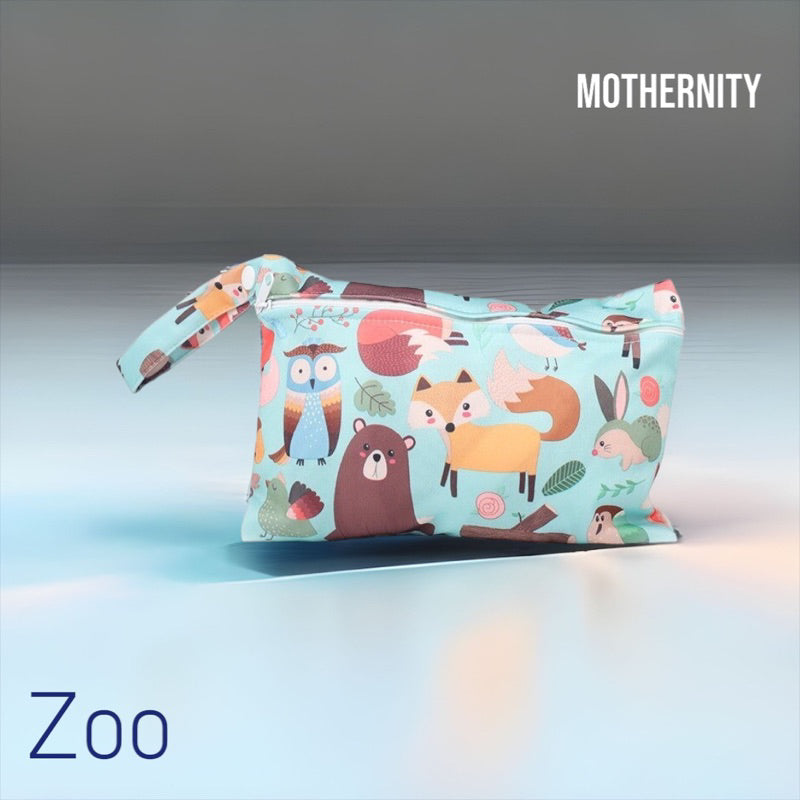 Waterproof Wet Bag XS 15x22.5cm | Reusable Travel Pouch | Diaper / Mask / Pad Holder with Strap