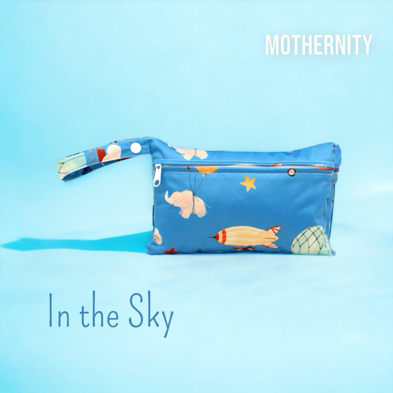 Waterproof Wet Bag XS 15x22.5cm | Reusable Travel Pouch | Diaper / Mask / Pad Holder with Strap