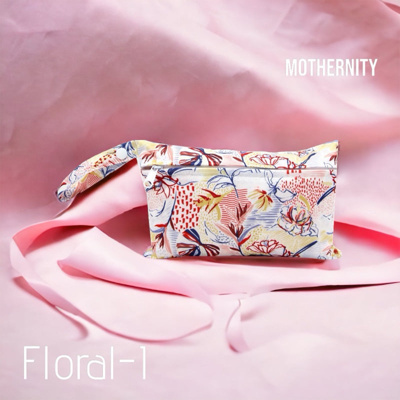 Waterproof Wet Bag XS 15x22.5cm | Reusable Travel Pouch | Diaper / Mask / Pad Holder with Strap